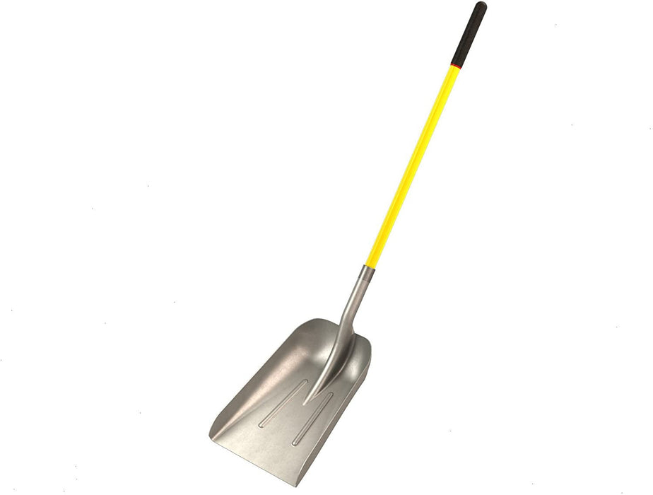 76-21 Scoop Shovel with Long Fiberglass Handle