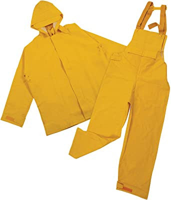 81-38 RAIN SUIT